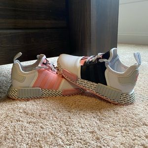 Adidas NMD R1 Special Pink/Black Edition